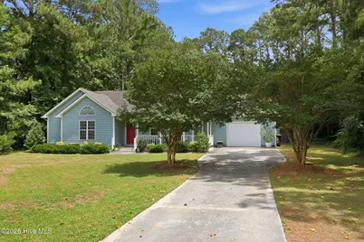 131 Silver Creek Drive, Swansboro, NC 28584 - Photo 3