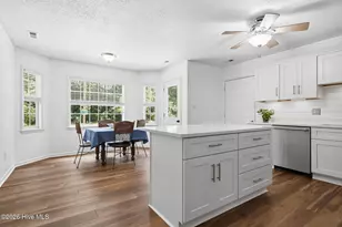 131 Silver Creek Dr, Swansboro, NC 28584 - Photo 5