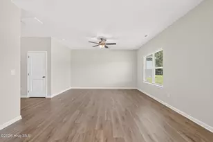 122 Continental Ln, Smithfield, NC 27577 - Photo 9
