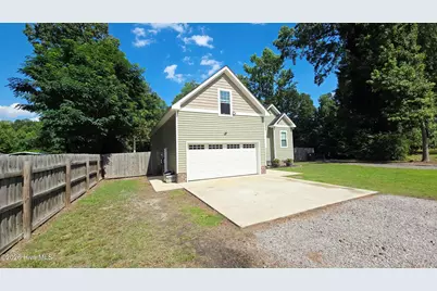 411 NW Backwoods Road, Moyock, NC 27958 - Photo 17