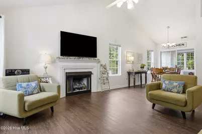 156 Kensington Way, Aberdeen, NC 28315 - Photo 7