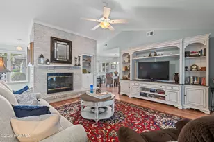 609 Camellia Ln, Sunset Beach, NC 28468 - Photo 5