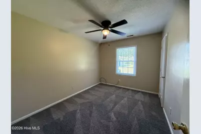 411 Greenbriar Drive, Jacksonville, NC 28546 - Photo 5