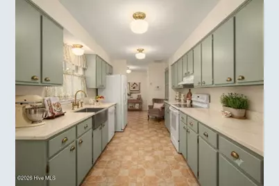 612 David Street, Elizabethtown, NC 28337 - Photo 15