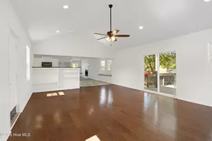 113 Casey Ln, Newport, NC 28570 - Photo 11