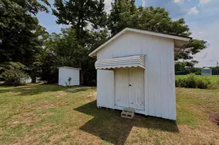 389 Luby Smith Rd, Princeton, NC 27569 - Photo 7