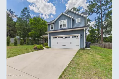 460 Clark Street, Southern Pines, NC 28387 - Photo 3