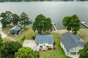 22 Oak Point Rd, Chocowinity, NC 27817 - Photo 1