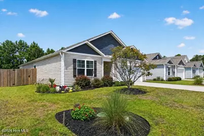 8322 E Highcroft Drive NE, Leland, NC 28451 - Photo 3