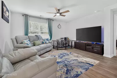 8322 E Highcroft Drive NE, Leland, NC 28451 - Photo 5