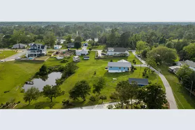 108 Hawkins Creek Lane, Swansboro, NC 28584 - Photo 11