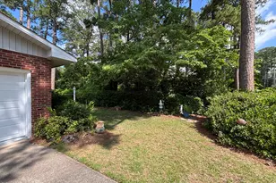 201 Dogwood Ln, Trent Woods, NC 28562 - Photo 3