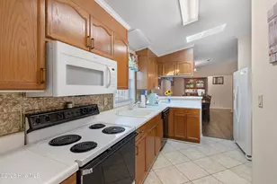 1089 Captains Ct, Calabash, NC 28467 - Photo 13