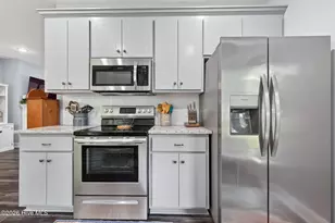 4717 Virginia Dare Dr, Washington, NC 27889 - Photo 15