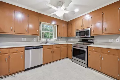 103 Greenwood Drive, Greenville, NC 27834 - Photo 17