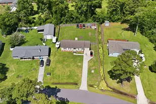 705 Hedrick Blvd, Morehead City, NC 28557 - Photo 35