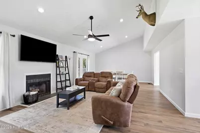 705 Hedrick Boulevard, Morehead City, NC 28557 - Photo 5