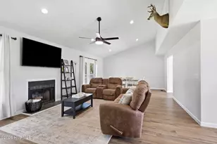 705 Hedrick Blvd, Morehead City, NC 28557 - Photo 5