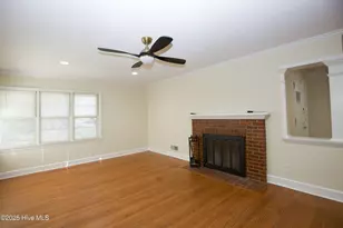 345 E New Hampshire Ave, Southern Pines, NC 28387 - Photo 7