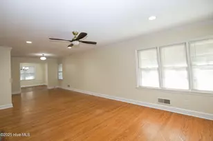 345 E New Hampshire Ave, Southern Pines, NC 28387 - Photo 9