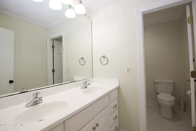 345 E New Hampshire Avenue, Southern Pines, NC 28387 - Photo 27