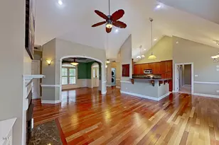 901 Sawgrass Ct, New Bern, NC 28560 - Photo 11
