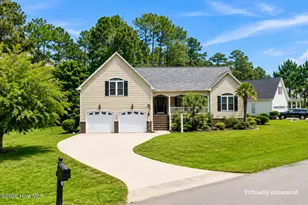 901 Sawgrass Ct, New Bern, NC 28560 - Photo 1