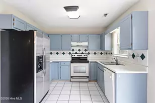 706 Nut Bush Ct, Wilmington, NC 28411 - Photo 5