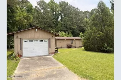 323 Pierce Road, Hallsboro, NC 28442 - Photo 11