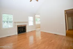 34 Princess Gate Dr, Whispering Pines, NC 28327 - Photo 7