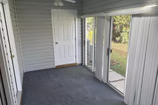 302 Courtyard E, Beaufort, NC 28516 - Photo 7