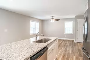 435 W New Jersey Ave, Southern Pines, NC 28387 - Photo 5
