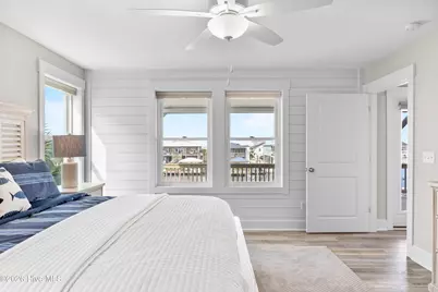 9091 W 9th Street, Surf City, NC 28445 - Photo 17