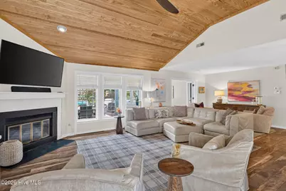 2016 Maccumber Lane, Wilmington, NC 28403 - Photo 5