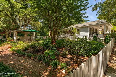 201 Broad Street, Beaufort, NC 28516 - Photo 3