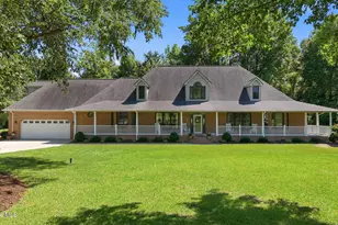 215 Edgebrook Dr, Pikeville, NC 27863 - Photo 1