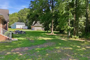 215 Edgebrook Dr, Pikeville, NC 27863 - Photo 39