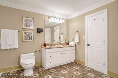 2107 Pinewood Terrace, Fayetteville, NC 28304 - Photo 23