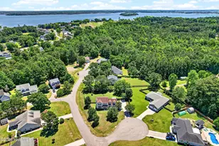 301 Robert Scott Cir, Swansboro, NC 28584 - Photo 43