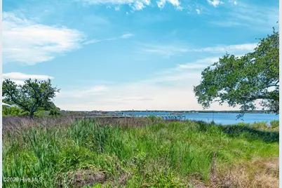 301 Robert Scott Circle, Swansboro, NC 28584 - Photo 49