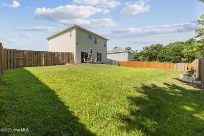554 Avendale Drive, Rocky Point, NC 28457 - Photo 29