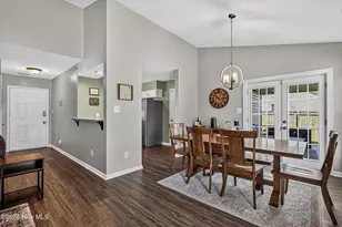 110 Woodbridge Ct, Jacksonville, NC 28540 - Photo 9