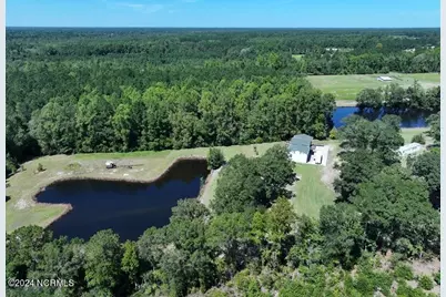 4512 Tobacco Road, Orrum, NC 28369 - Photo 15
