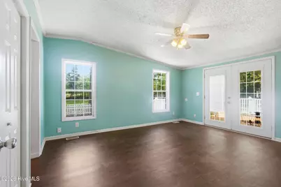 252 Paul Drive, Trenton, NC 28585 - Photo 7