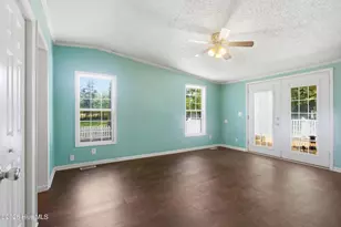 252 Paul Dr, Trenton, NC 28585 - Photo 7