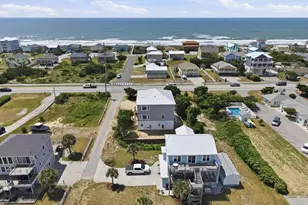 2302 Emerald Dr, Emerald Isle, NC 28594 - Photo 9