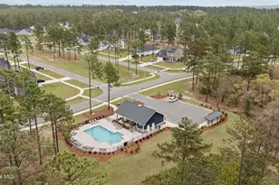 260 Twisted Pne Dr, Aberdeen, NC 28315 - Photo 3