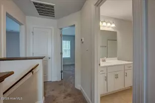 1010 Sailfish St, New Bern, NC 28562 - Photo 33