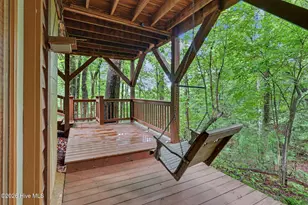 71 Lawrence Dr, Murphy, NC 28906 - Photo 1