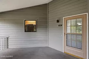 718 Azalea Dr, Hampstead, NC 28443 - Photo 3
